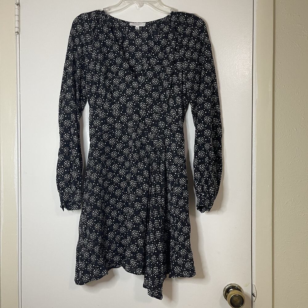 Equipment black stars silk vneck mini dress size 2 - Picture 1 of 7